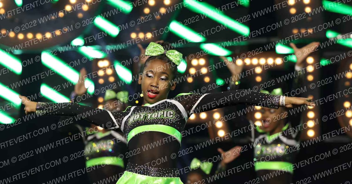 HOT TOPIC ALL STARS SWEET BOMBSHELLS · DII Nationals