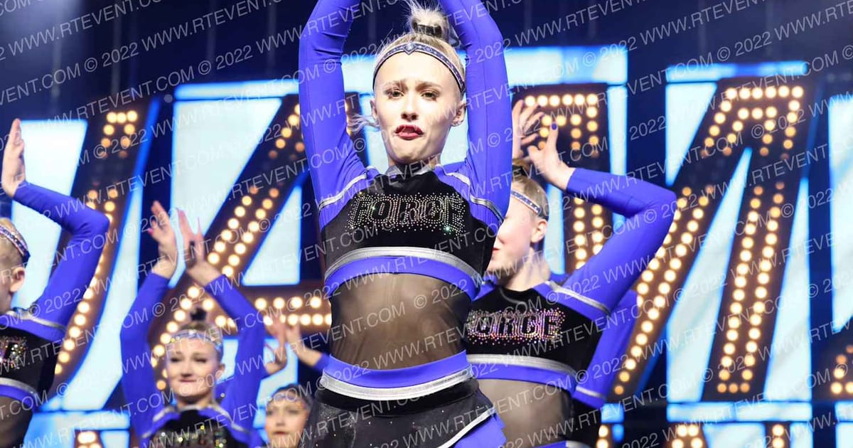 CHEER FORCE JR GENIES · DII Nationals
