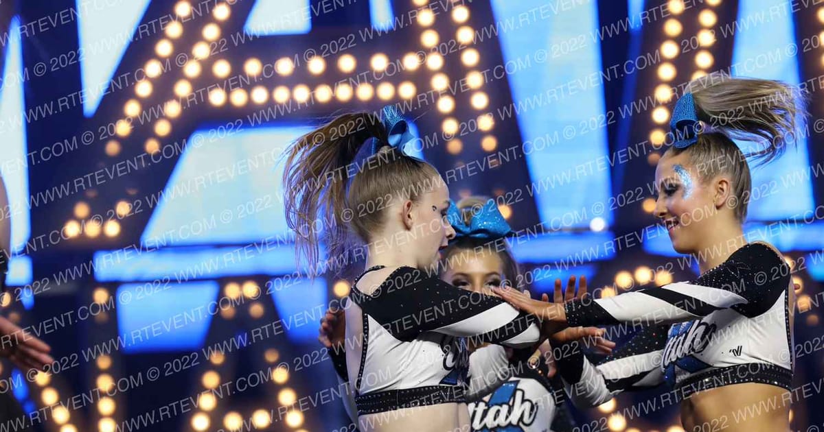 UTAH XTREME CHEER LADY DIAMONDS · DII Nationals