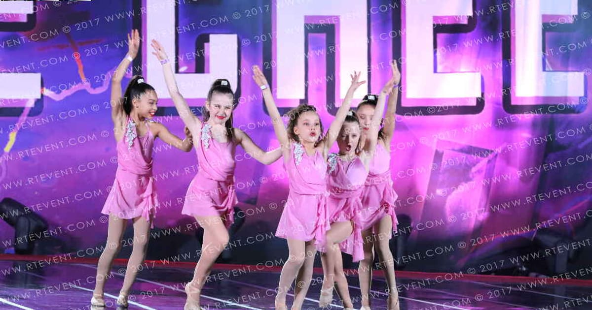 SA Academy of Cheer   Dance Illusion · Hear of England UK University Nationals