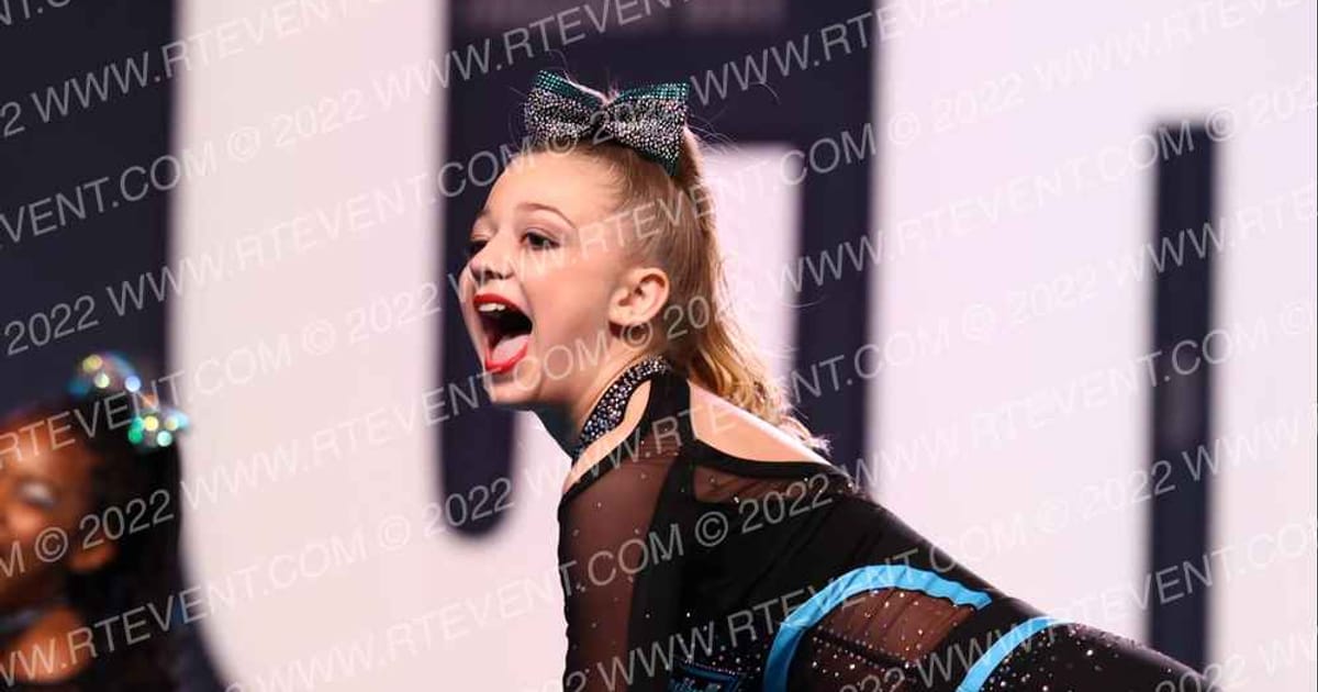 Cheer Extreme - Raleigh Glitter · CSN Arena c Two