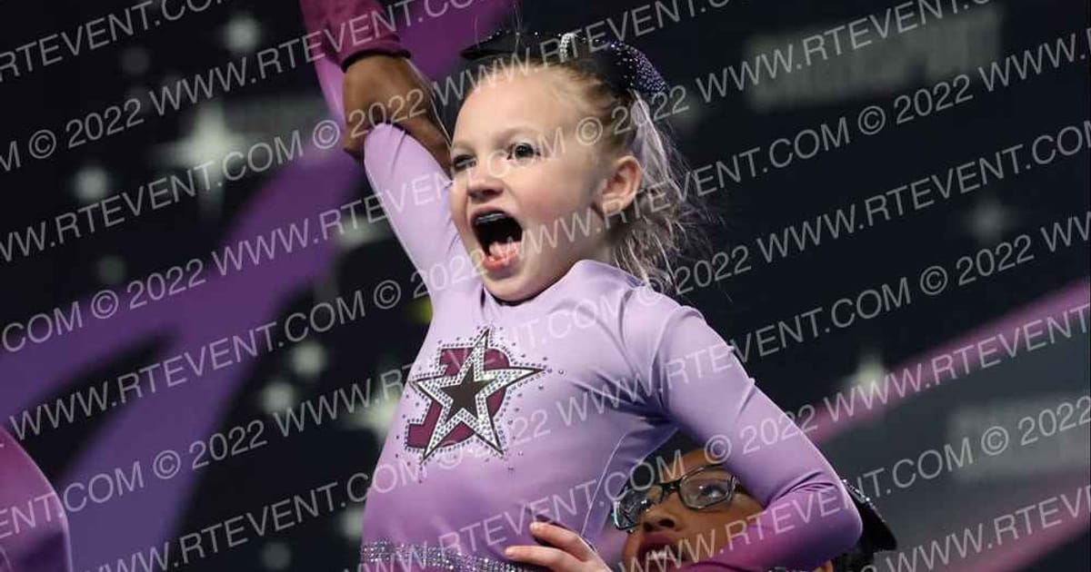 Douglasville Cheer Stars Solar · CSN Arena B Four