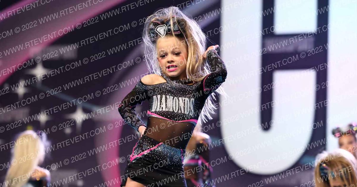 Diamonds All Stars Glitter Girls · CSN Arena B One