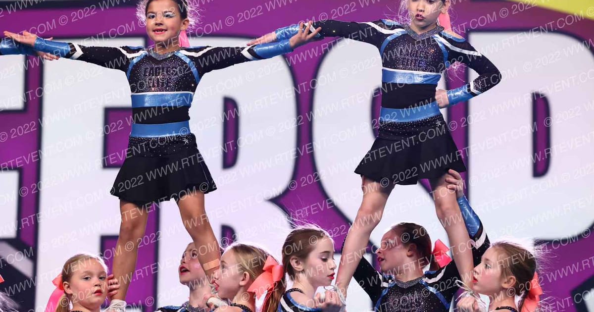 Eagles Elite Cheerleading Glow · CSN Arena C One