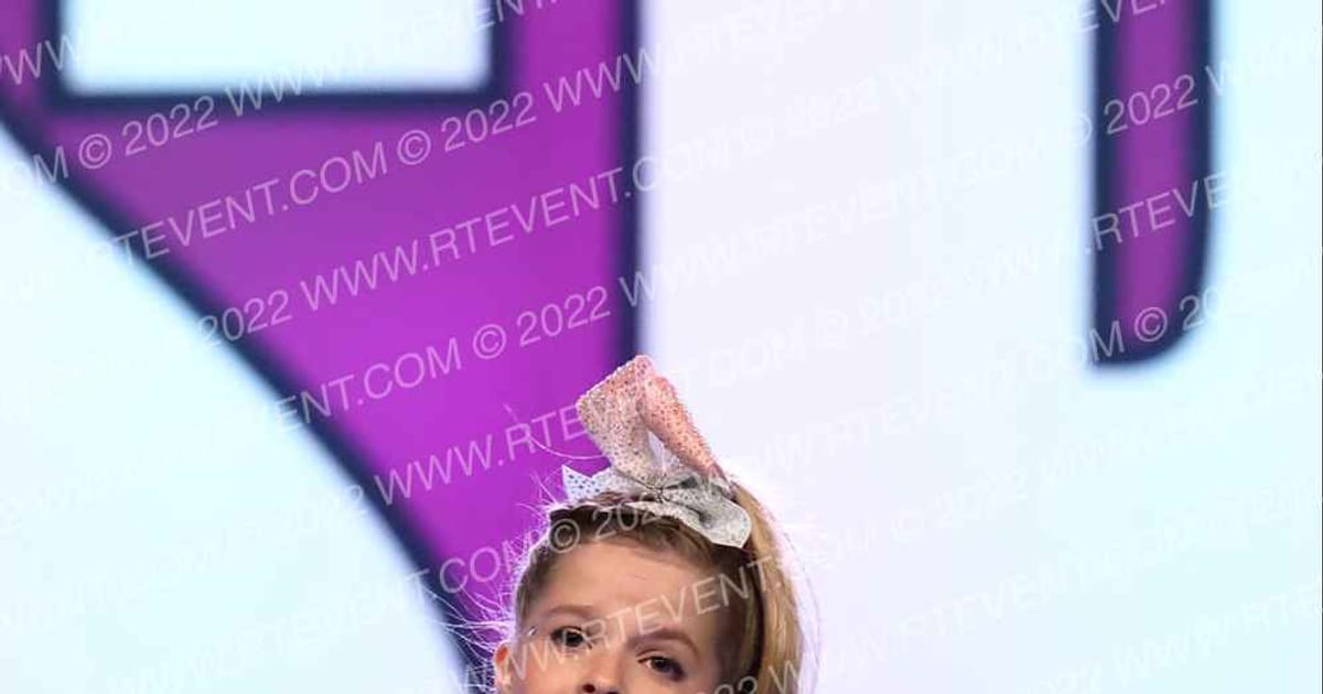 The Stingray All Stars Coral · CSN Arena B One