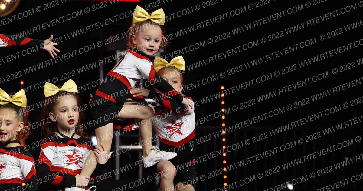 STARSTRUCK PAPARAZZI · DII Nationals