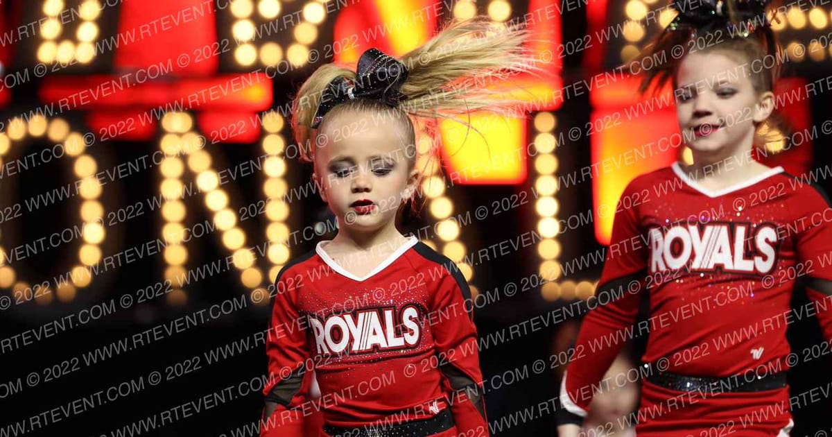 ARIZONA ROYALS QUEEN BEES · DII Nationals