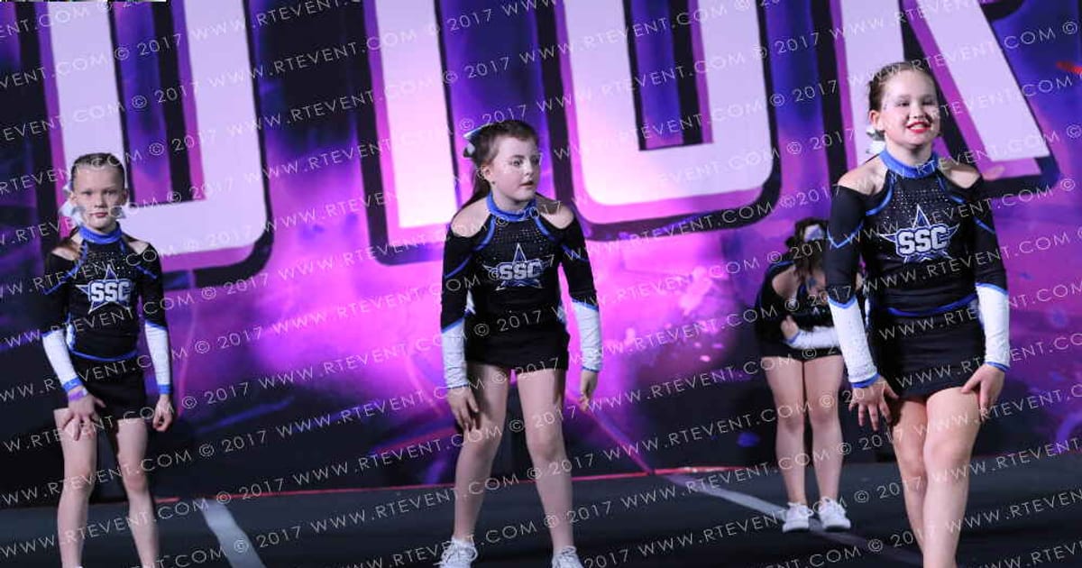 Supreme Starlights Galaxies · Hear of England UK University Nationals