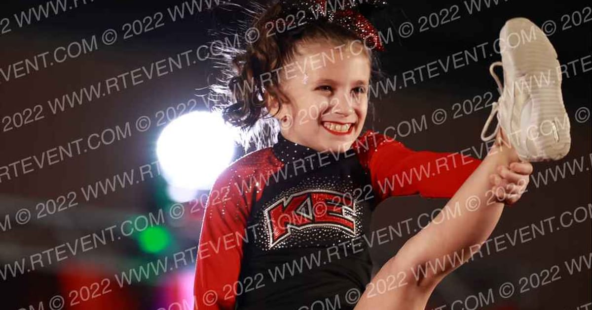 Kingsway Elite Cheerleading Shining Stars · Encore Philly Showdown FIXED