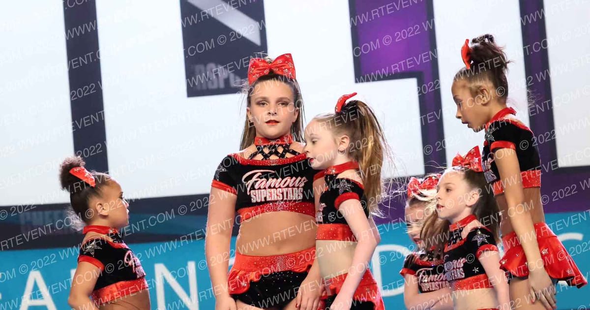 Famous Superstars MINI MODELS · CSN Arena B Two