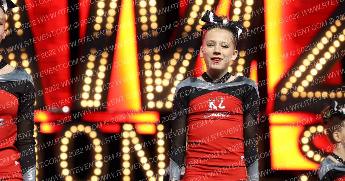KZ CHEER WEST MAUI QUEENZ · DII Nationals