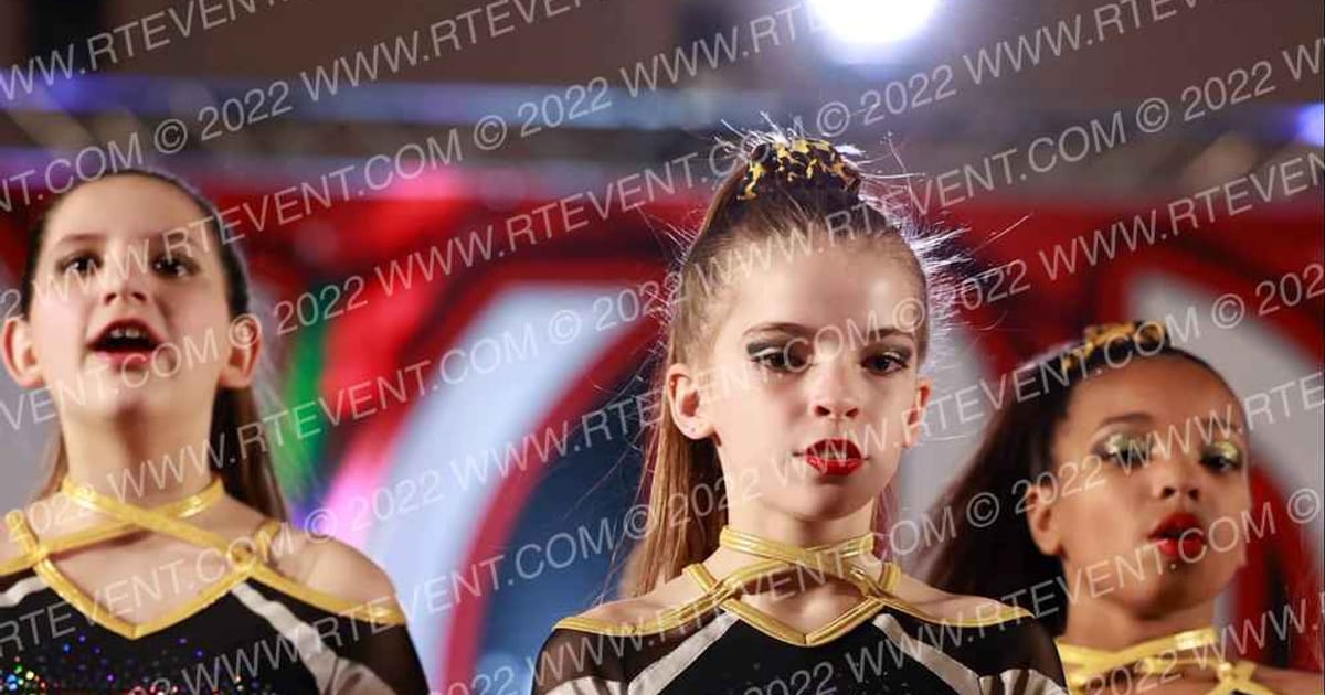 Upper Moreland Cheerleading Assoc Vicious · Encore Philly Showdown FIXED