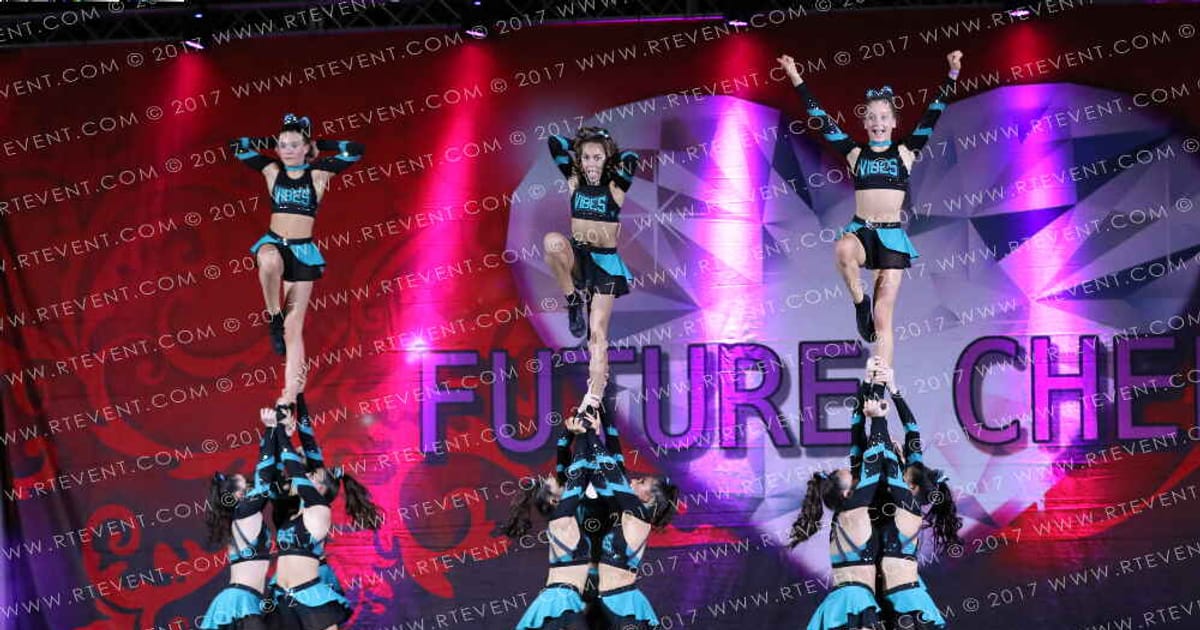 Vibes Cheerleading REVENGE · Hear of England UK University Nationals