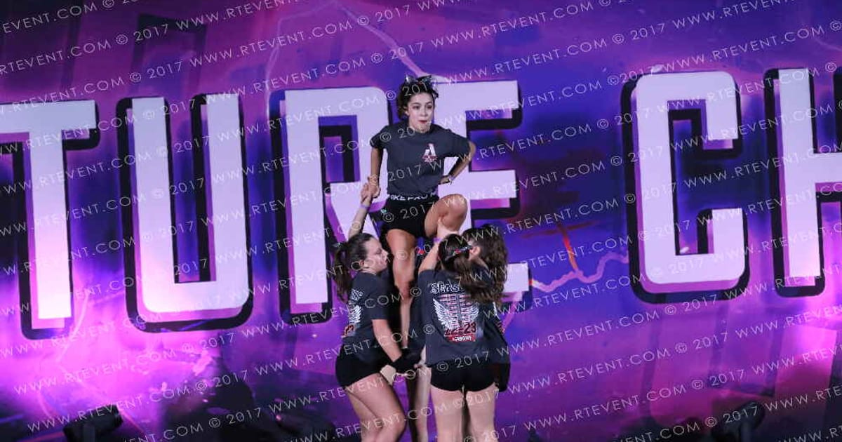 Airborn Allstars Phoenix · Hear of England UK University Nationals