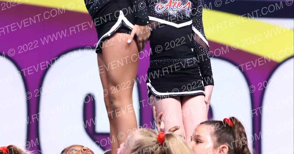 All 4 Cheer Lady Bullets · CSN Arena c Two