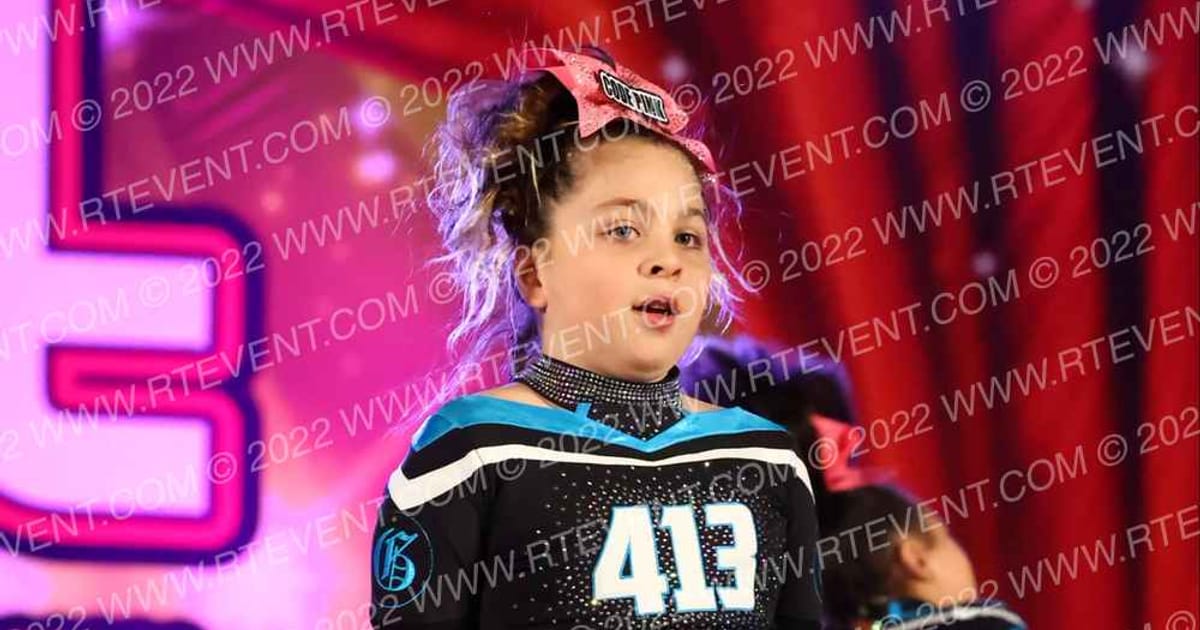 413 CHEER CODE PINK · Encore Hartford Showdown Fixed