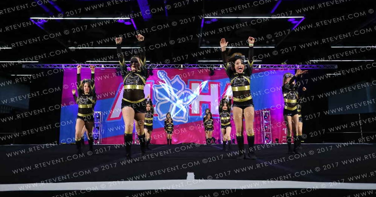 Eastside Edge Lady Boltz · Aloha Portland Showdown