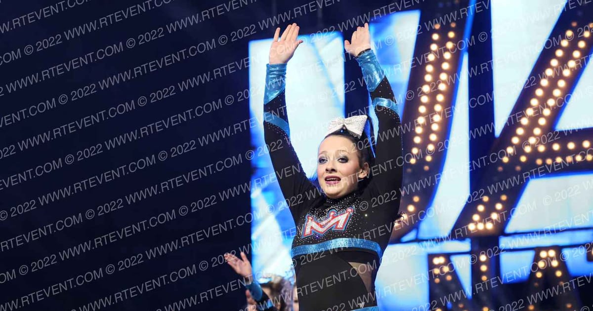 EMPIRE CHEERLEADING ROYALTY · DII Nationals