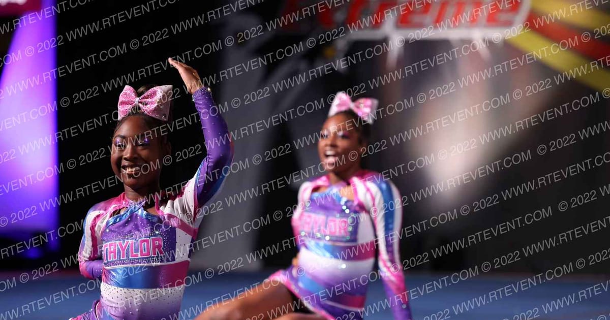Taylor Made Allstars Dream Girls · Maryland Madness All Star and School