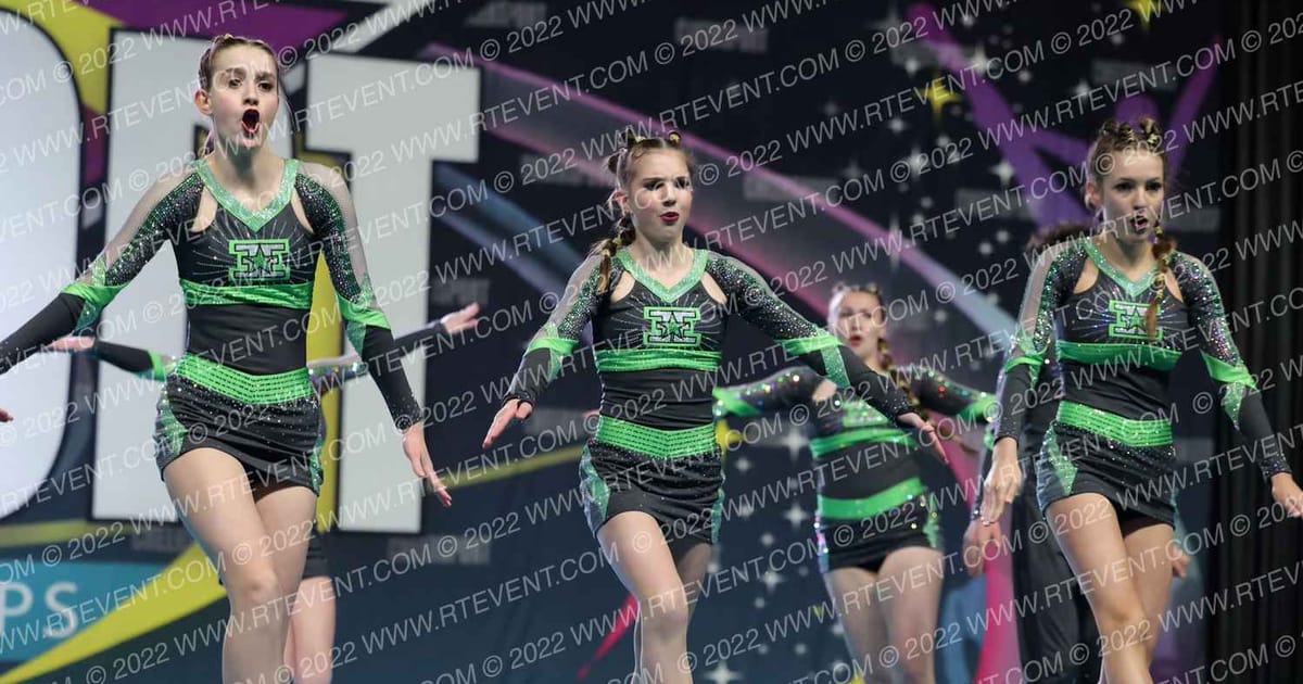 Element Elite Tumbling & Cheer CHROMIUM COED · CSN Arena B Four