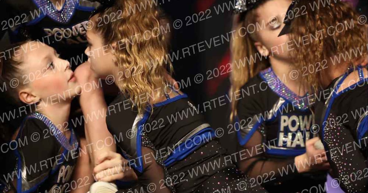 Power Haus Cheer Boas · CheerAPalooza