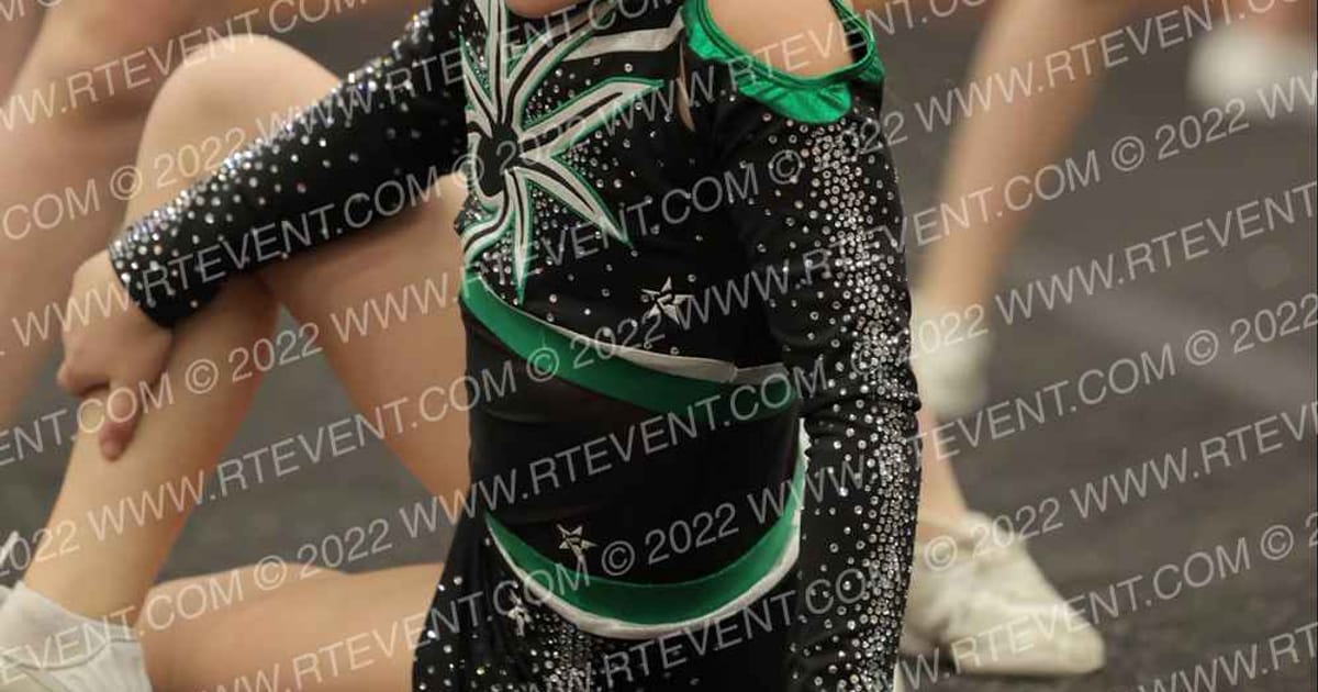 Pittsburgh Poison Poison Ivy · The Red Hot Cheer and Dance Competition