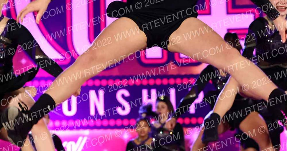 Express Cheer Force Purple Reign · Encore Hartford Showdown Fixed