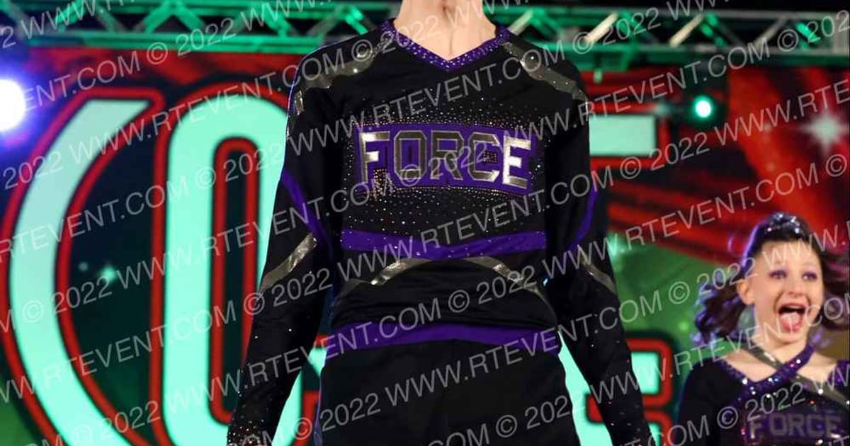 Express Cheer Force Platinum · Encore Hartford Showdown Fixed