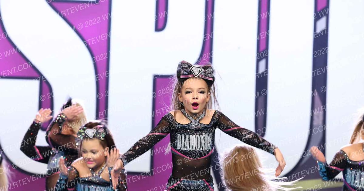 Diamonds All Stars Glitter Girls · CSN Arena B One