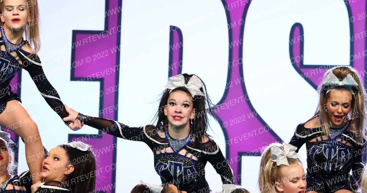 CTA Highflyers Fly Girls · CSN Arena B One