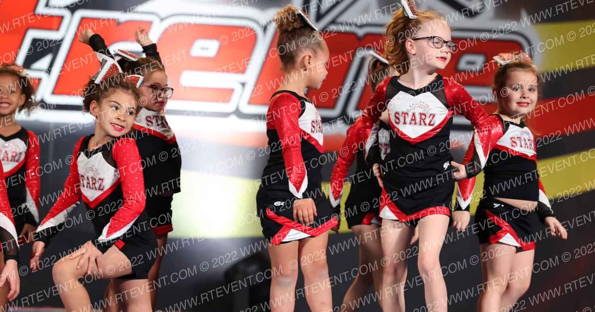 Laurel Youth Cheer Starz Tiny · MARYLAND MADNESS