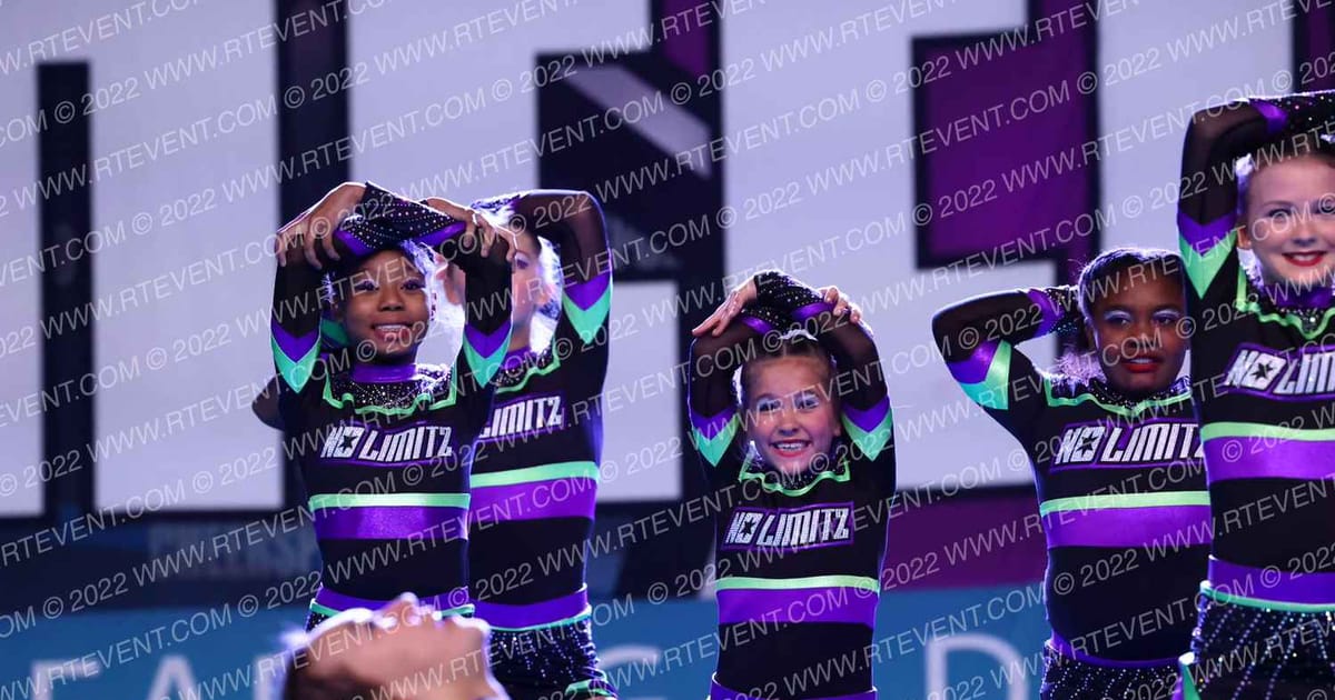 No Limitz Cheer Starz Violet Starz · CSN Arena c Two