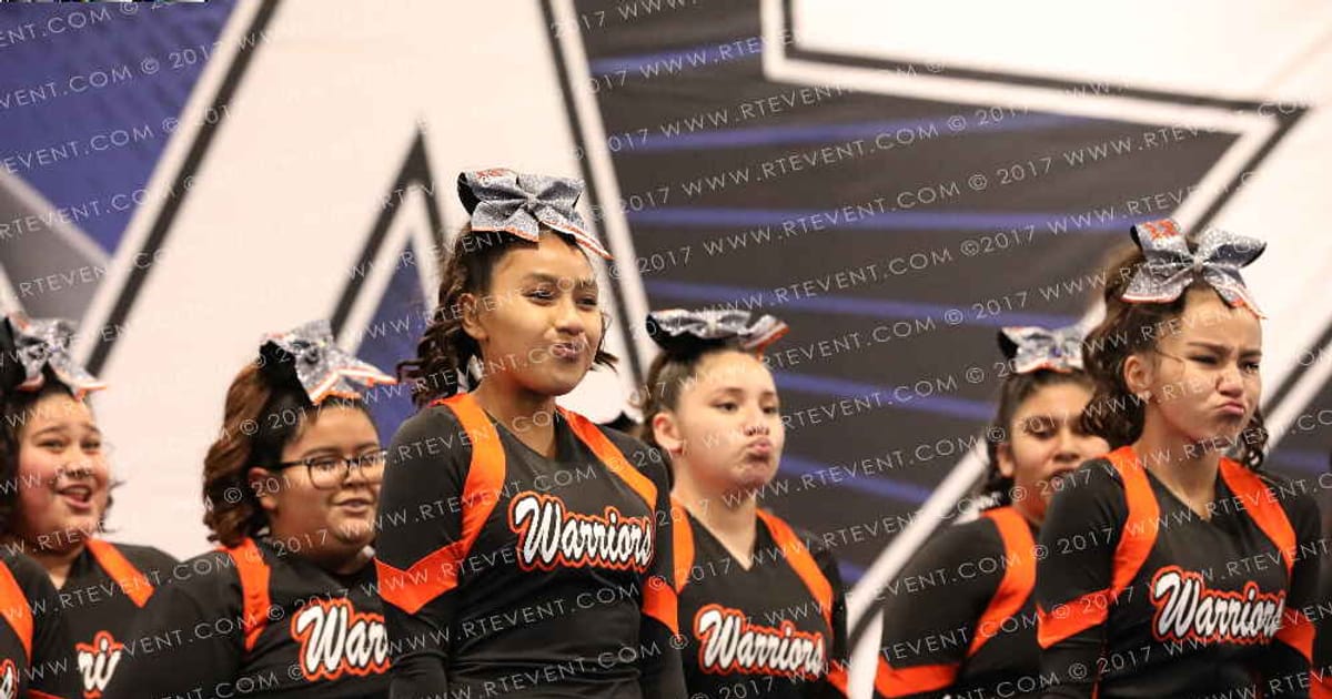 LA PUENTE WARRIORS JR MIDGET · Holiday Showcase
