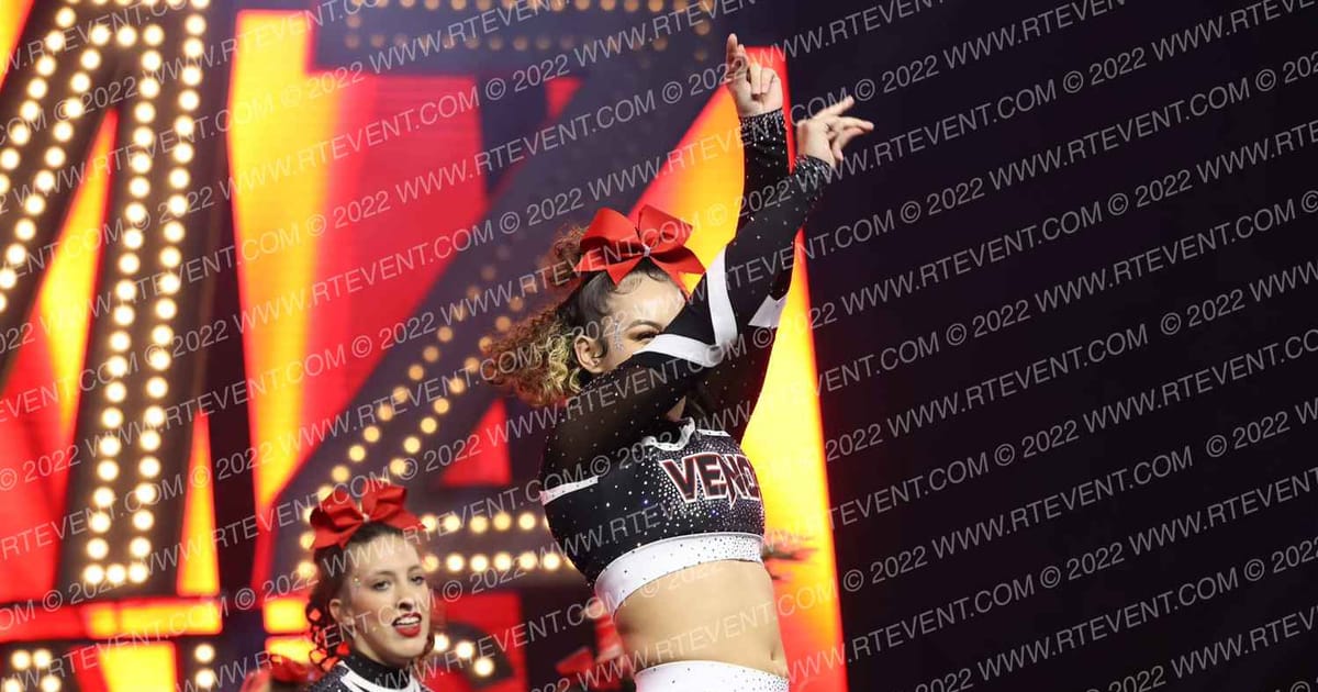 NATURAL VENOM LADY MAFIA · DI Nationals