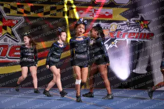 Tri-Town Competitive Cheerleading Junior Drizzle