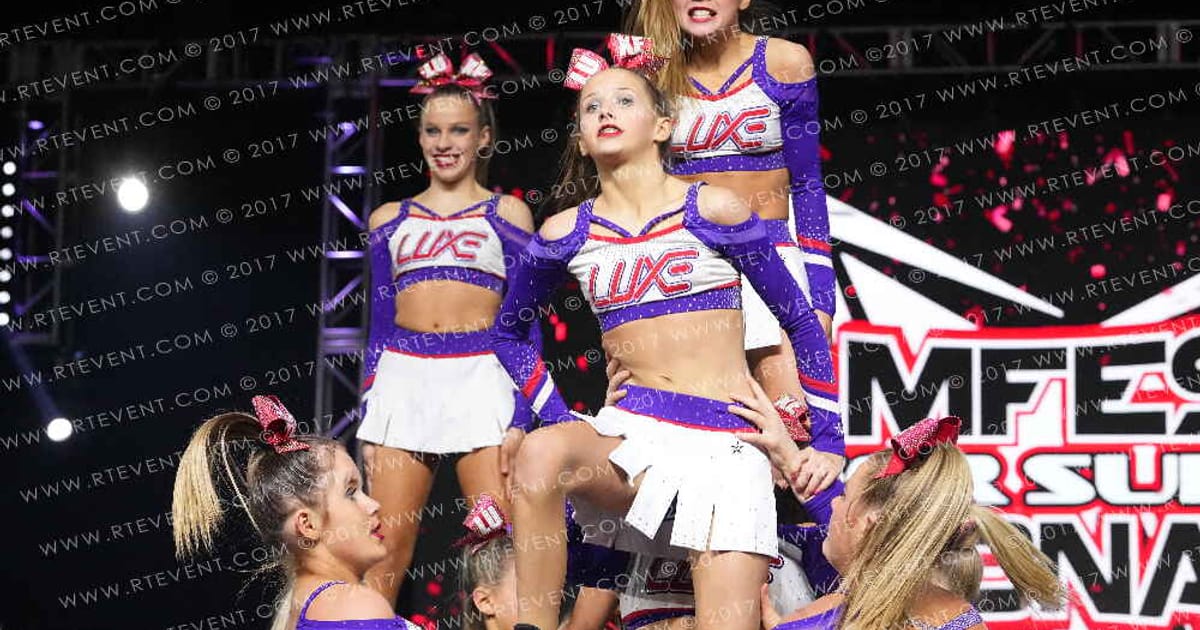 Luxe Cheer Lady Legends · JAMFest Cheer Super Nationals