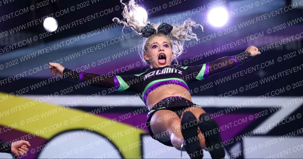 No Limitz Cheer Starz Magenta · CSN Arena c Two