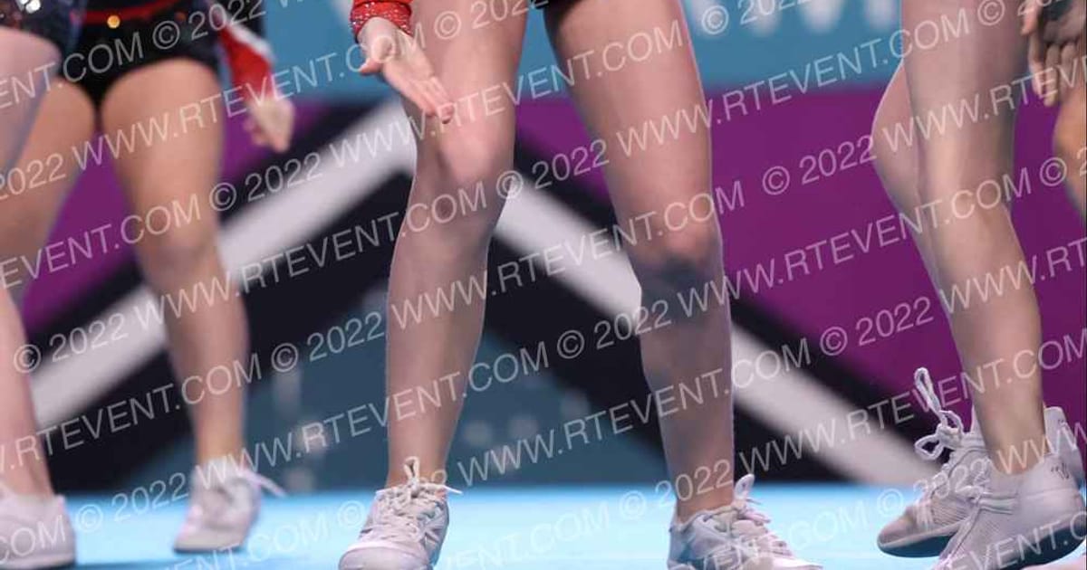 Star Athletics Mini Elite Neon · CSN Arena c Two