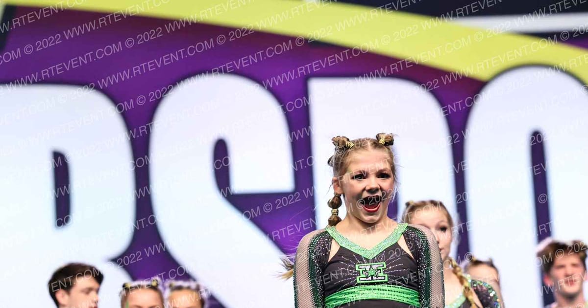 Element Elite Tumbling & Cheer PLATINUM · CSN Arena B Two