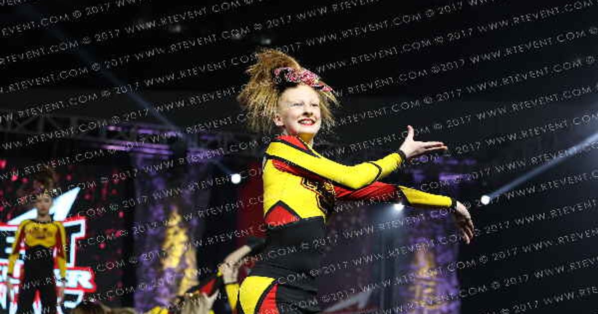 Terre Haute Cheer University RED HOT DRAGONS · JAMFest Cheer Super Nationals