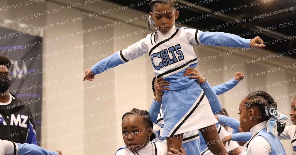 CARSON COLTS BLUE DIAMONDS · Holiday Showcase