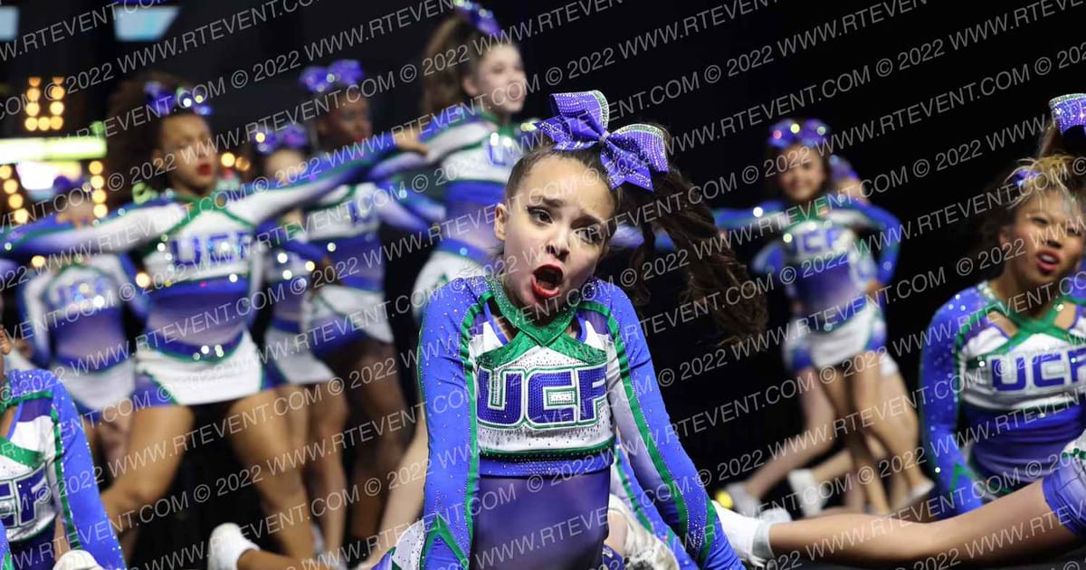 UNIVERSITY CHEER FORCE FLASH · DI Nationals