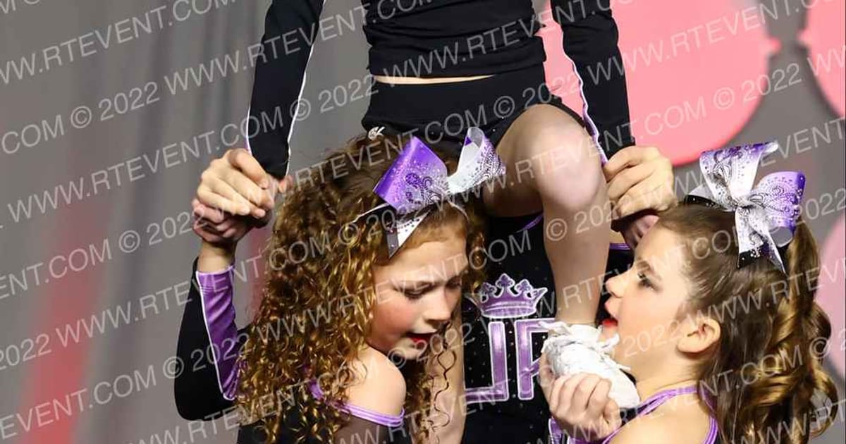 Ultimate Athletics Monarchs · ASCS Dance Grand Nationals Cheer Showdown