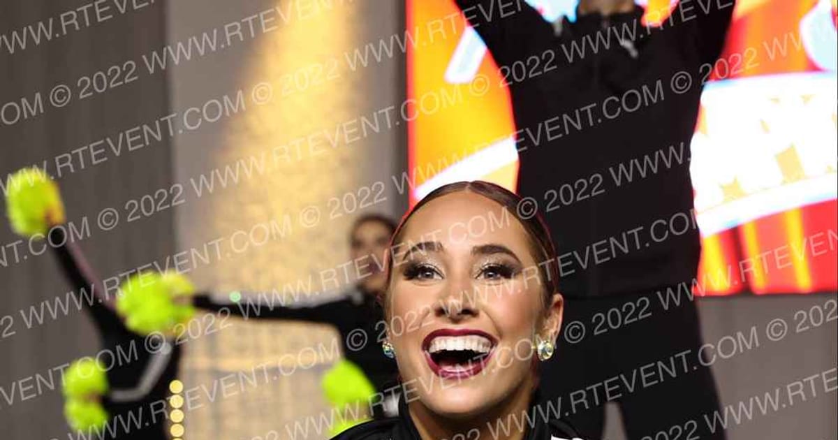 Champion Legacy Senior All Star Large Pom · ASCS Dance Grand Nationals Cheer Showdown