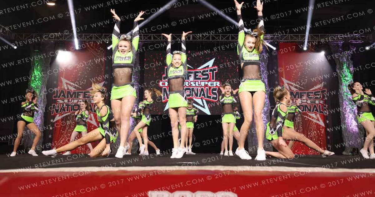Minnesota Xtreme Carbon · JAMFest Cheer Super Nationals