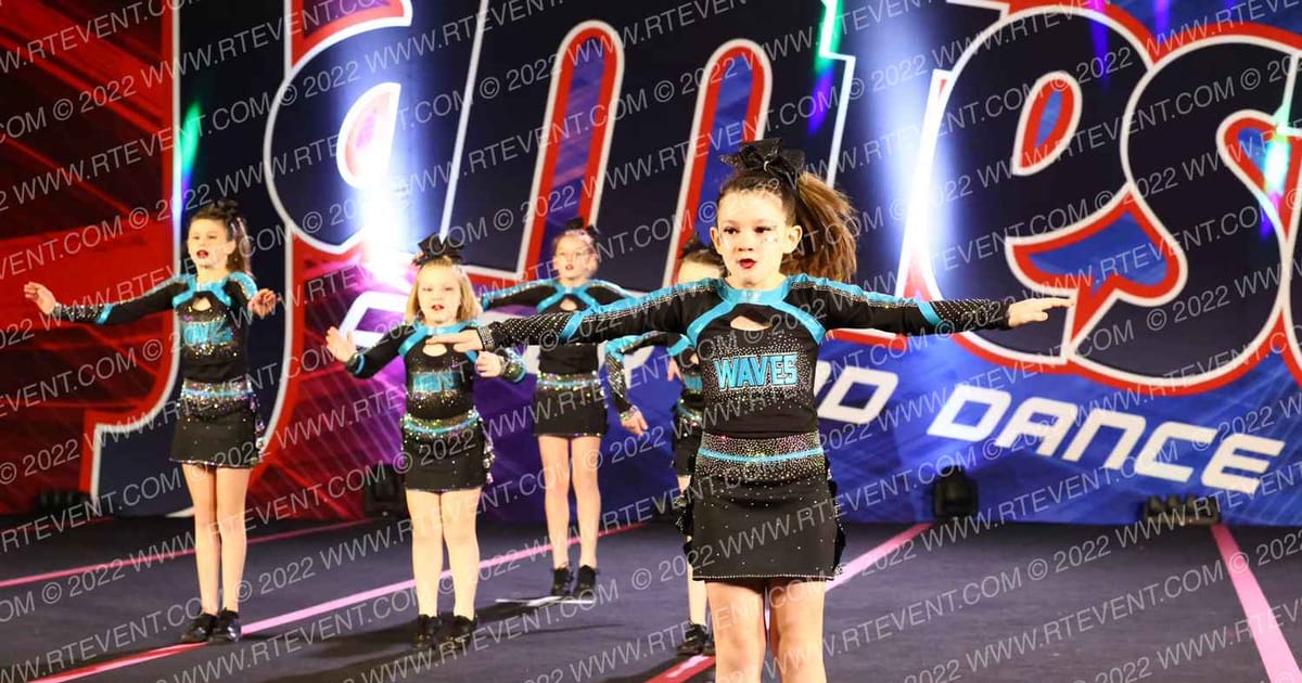 Midcoast Youth Cheer Hurricane · JAMfest Springfield Classic