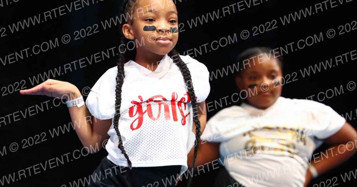 EAST END TIGERS DAZZLING DIVAS · YCADA Globals