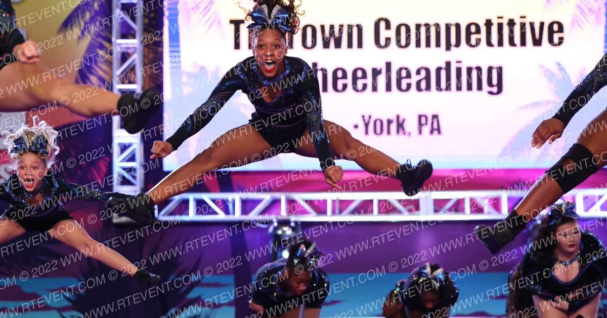 Tri-Town Competitive Cheerleading Lady Lightning · ACDA RTB Rec Showdown