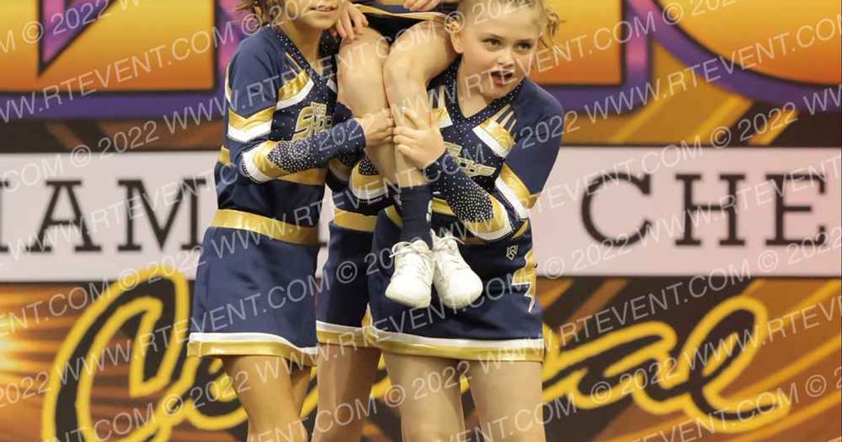 TGS Shocks All-Stars Ult1mate Thunder · Over the Rainbow Cheer and Dance Competition