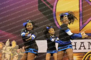 87 Bandits Cheer Dream Chasers